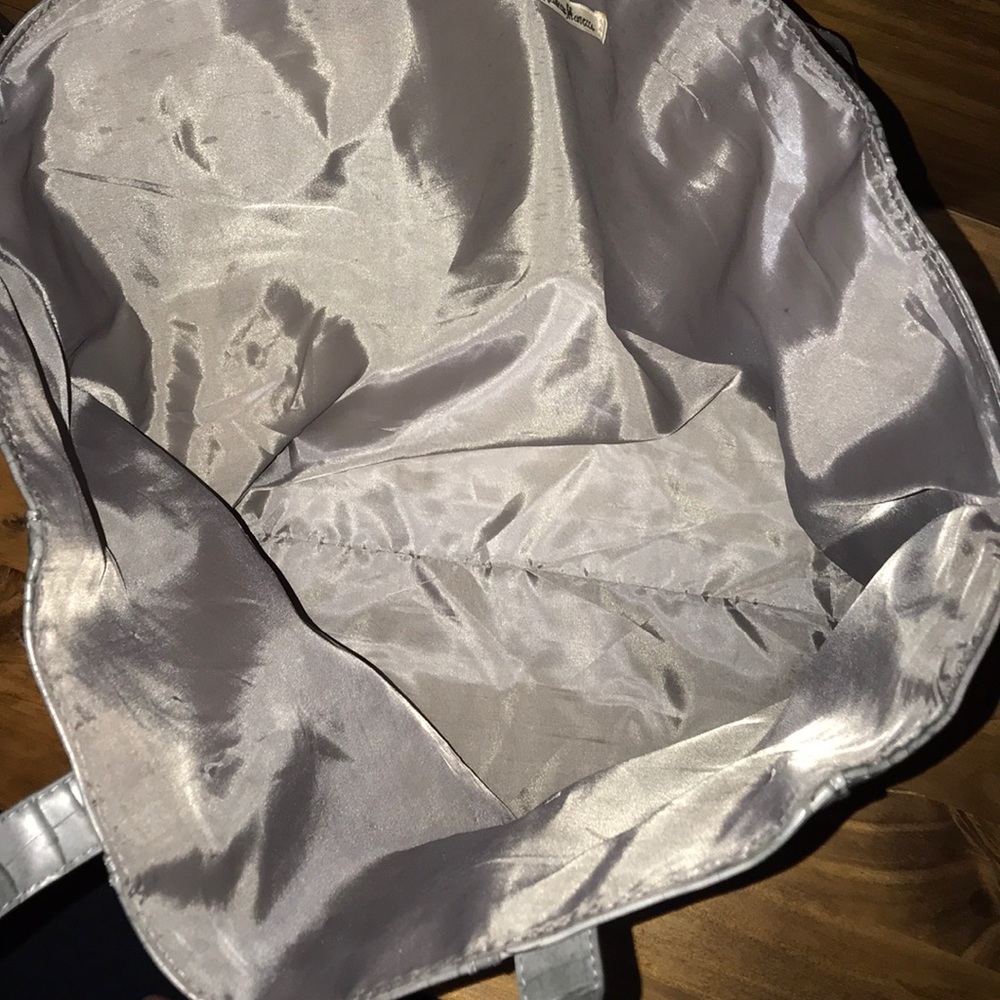 Gray bag - Picture 2 of 3